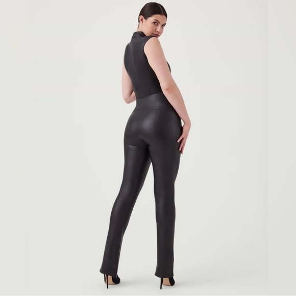 SPANX Split Hem Faux Leather Pants- BRAND NEW - Picture 4 of 4